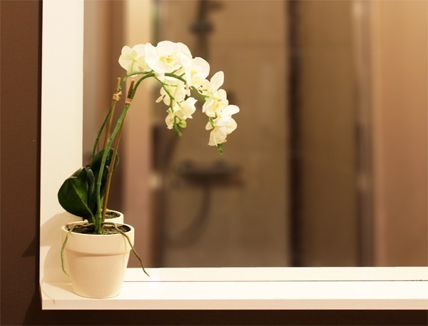 4 exemples de déco avec des orchidées artificielles - Blog - Artiplantes