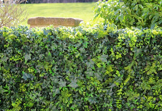 Créer un mur végétal artificiel avec des plaques